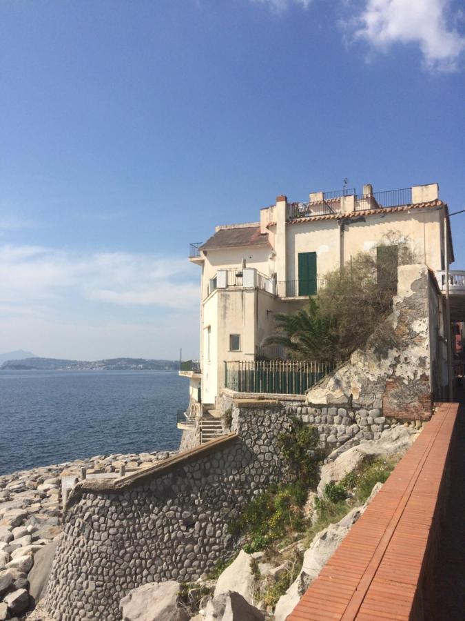 Bed and Breakfast The Reef House Pozzuoli Exterior foto