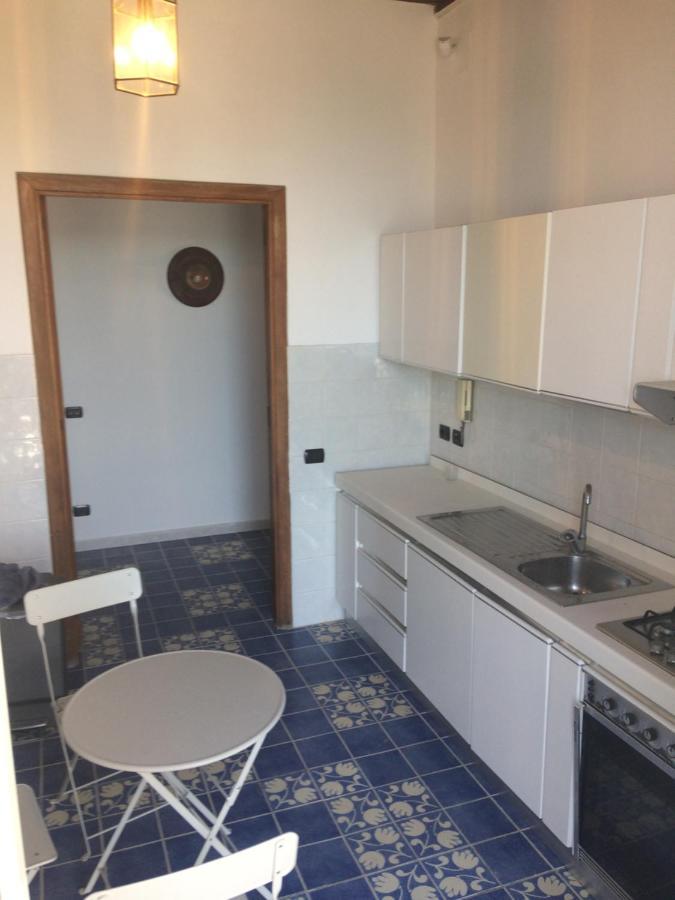 Bed and Breakfast The Reef House Pozzuoli Exterior foto